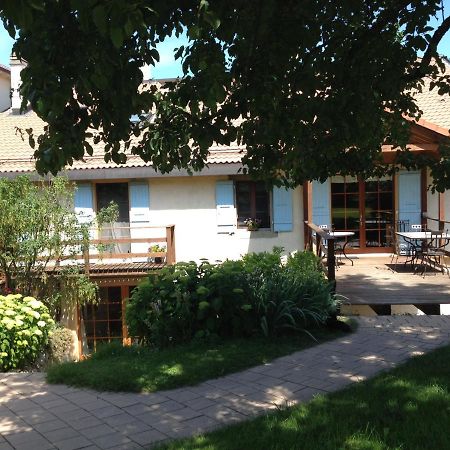 Bed and Breakfast Le Pre Juriens Экстерьер фото